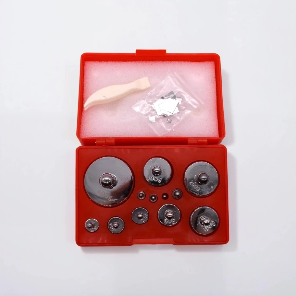 Набор гирь 1118 гр. в футляре (12 шт.) с разновесами